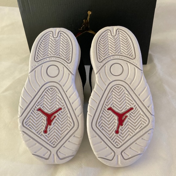 SALE NEW NIKE AIR JORDAN B’LOYAL SNEAKERS ATHLETIC SHOES (TD BOYS 10C CK1427 016 - Picture 3 of 14